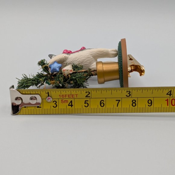 Hallmark Keepsake Mischievous Kittens Clip-On Ornament 2004 - 6th in Series - Picture 9 of 10